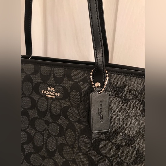 Coach Zip Top Tote In Signature Canvas - Picture 3 of 5